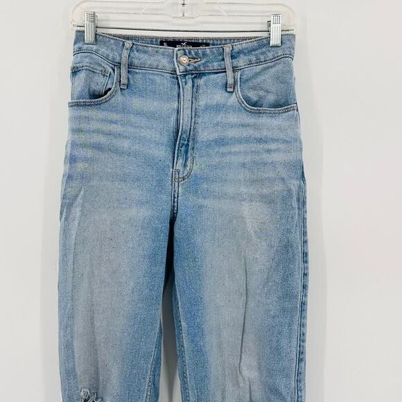 Hollister Ultra High Rise Dad Jeans Light Wash Blue Womens Size 5L Tall Ripped!! - Picture 11 of 11